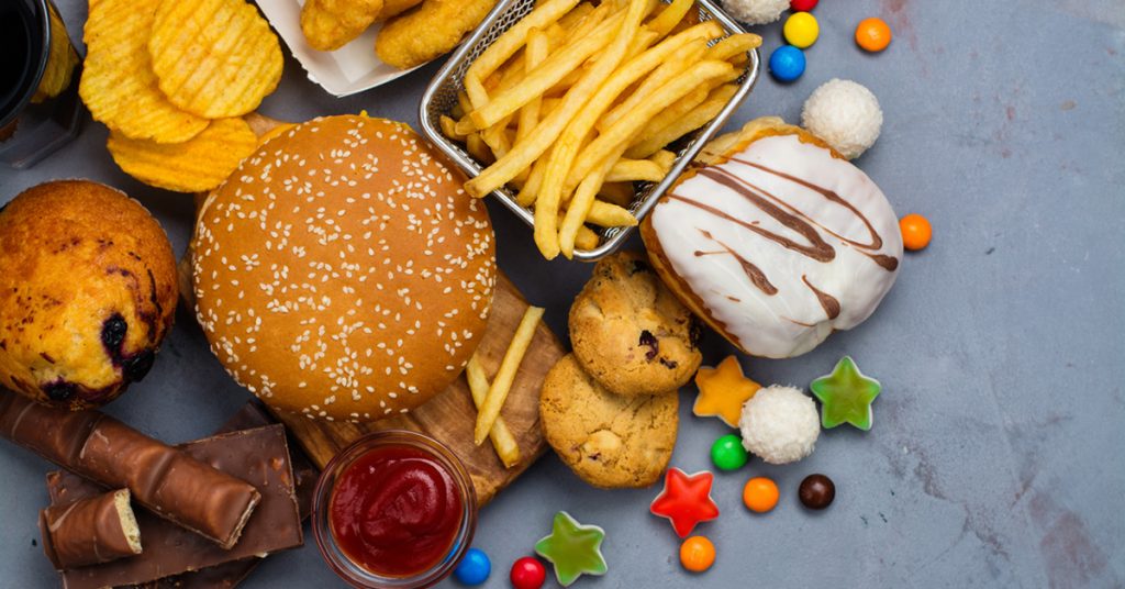 Surprising Ways That Your Diet Can Trigger Gallbladder Symptoms fb